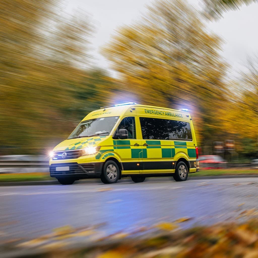 Waiting times for ambulances leaves lives of patients in England at risk