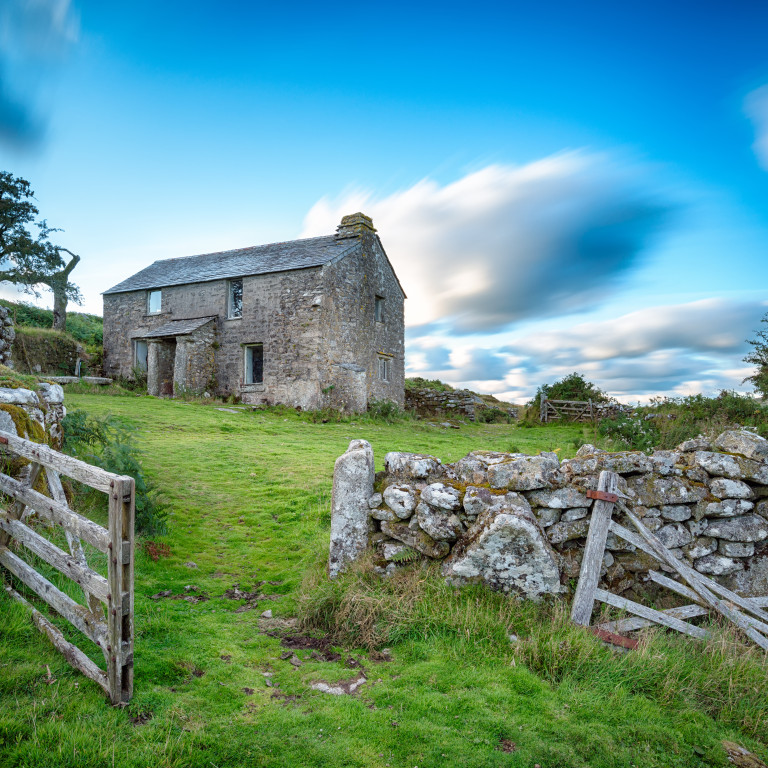 Buying a Farm as a Home