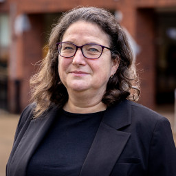 Liz Webb